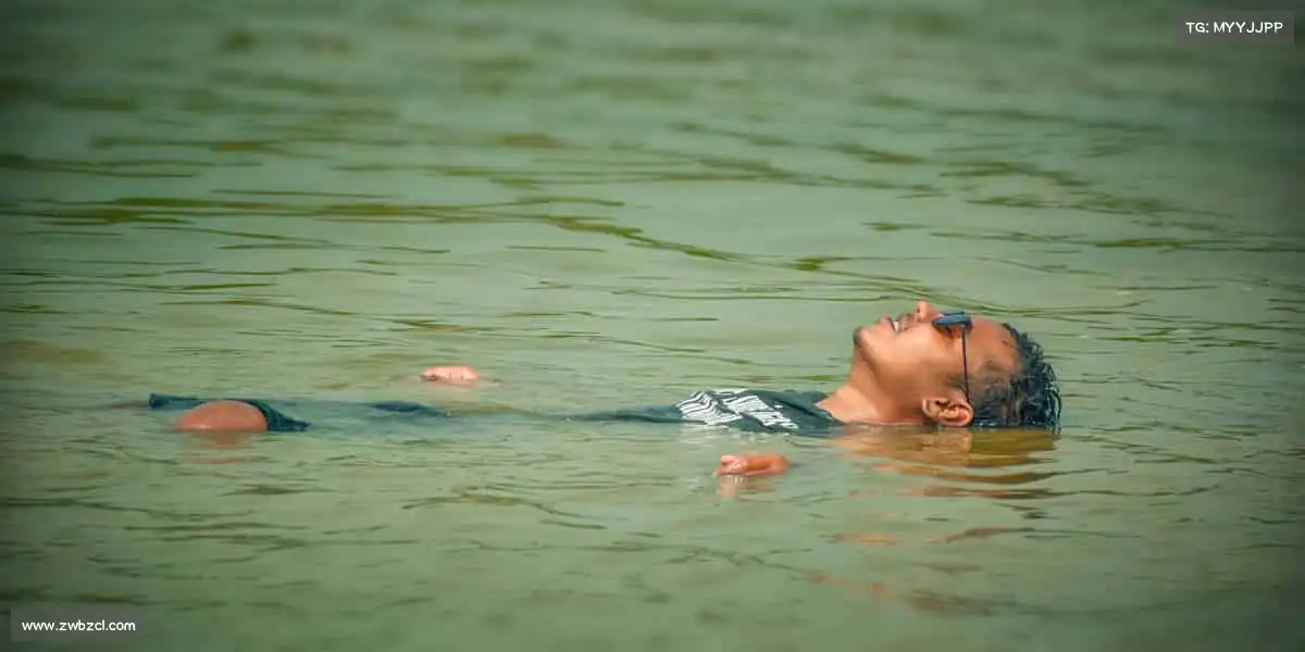 必一穿上跑鞋，世界都是你的健身房！🏃